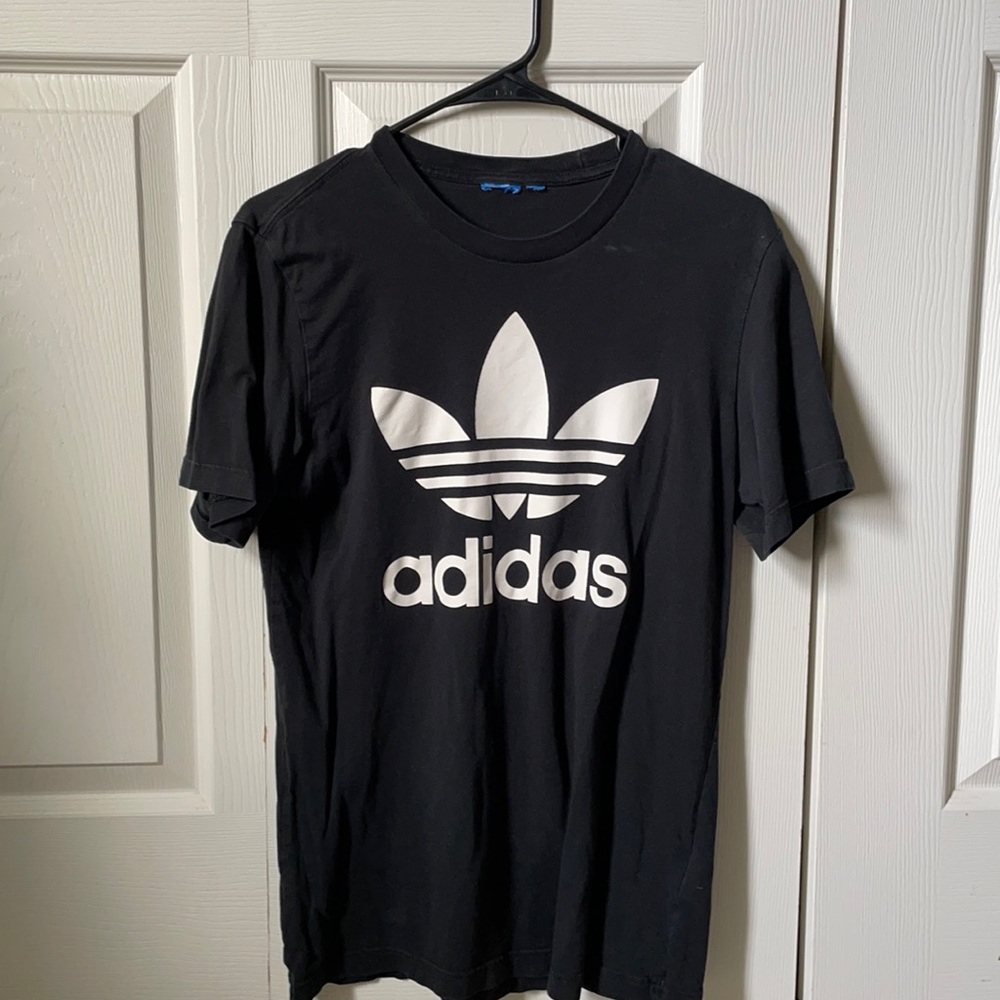 Basic Adidas Short Sleeve Tee